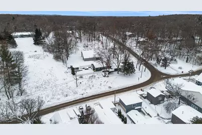 8420 Je NE Be Drive NE, Rockford, MI 49341 - Photo 3
