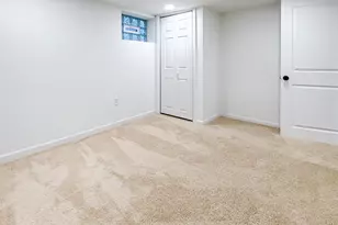23039 Cushing Ave, Eastpointe, MI 48021 - Photo 35