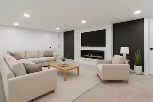 23039 Cushing Ave, Eastpointe, MI 48021 - Photo 9