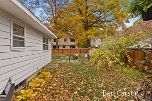 105 Pennsylvania Ave, Muskegon, MI 49445 - Photo 7