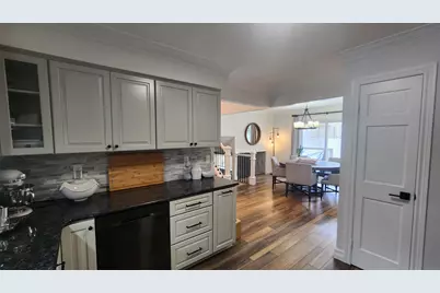 5145 Greer Road, West Bloomfield, MI 48324 - Photo 11