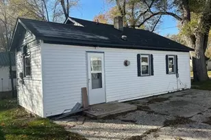 846 N Oak St St, Evart, MI 49631 - Photo 9