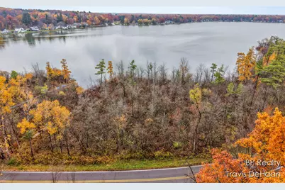 9310 S Benjamin Drive, Newaygo, MI 49337 - Photo 3