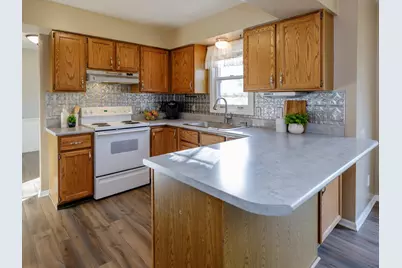 569 Club View Drive, Kalamazoo, MI 49009 - Photo 5