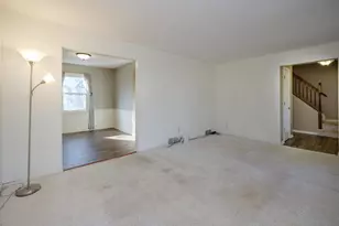 569 Club View Dr, Kalamazoo, MI 49009 - Photo 11