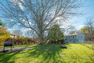 569 Club View Dr, Kalamazoo, MI 49009 - Photo 3