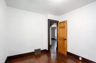 448 Whitcomb St, Kalamazoo, MI 49001 - Photo 13