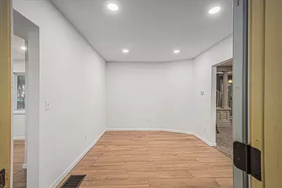 2249 E Montgomery, Hillsdale, MI 49242 - Photo 9