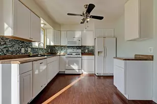 654 Alan Dr, Lake Orion, MI 48362 - Photo 19