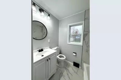 3820 Lowcroft Avenue, Lansing, MI 48910 - Photo 45