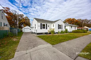 2545 Glenside Blvd, Muskegon, MI 49441 - Photo 37