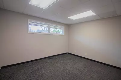 4625 Beckley Road #100 A, Battle Creek, MI 49015 - Photo 5