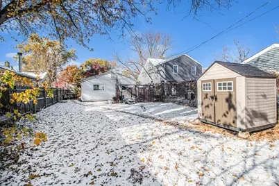 27042 Brettonwoods Street, Madison Heights, MI 48071 - Photo 15