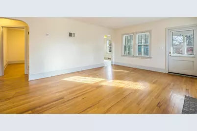 203 S Ann Arbor Street, Saline, MI 48176 - Photo 9