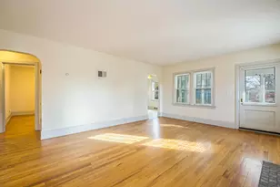 203 S Ann Arbor St, Saline, MI 48176 - Photo 9