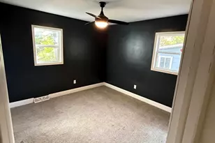 2156 Austin St, Muskegon, MI 49444 - Photo 9