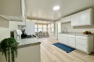 333 E Grand Ave, Muskegon, MI 49442 - Photo 11