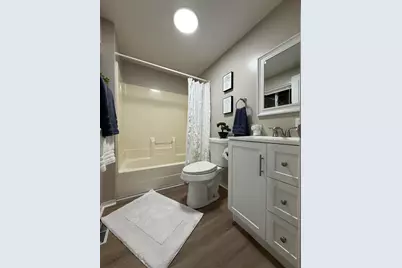 333 E Grand Avenue, Muskegon, MI 49442 - Photo 17