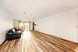 2352 Edington Ct SE, Grand Rapids, MI 49508 - Photo 17