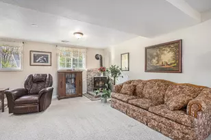 11108 Berry St, Berrien Springs, MI 49103 - Photo 19