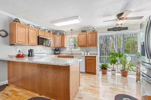 11108 Berry St, Berrien Springs, MI 49103 - Photo 9