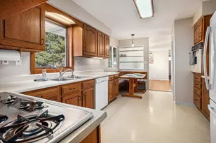 1803 Prosperity Dr, Portage, MI 49002 - Photo 9