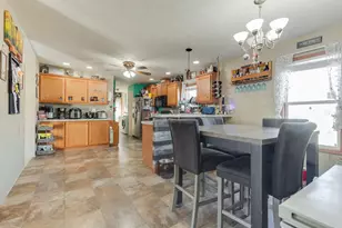 330 Oak Ridge St, Mason, MI 48854 - Photo 5