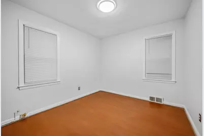 19730 Goulburn Avenue, Detroit, MI 48205 - Photo 7