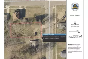 311 N Kendall St, Battle Creek, MI 49037 - Photo 1