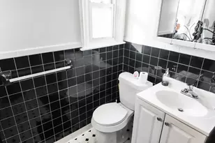 18968 Pennington Dr, Detroit, MI 48221 - Photo 13