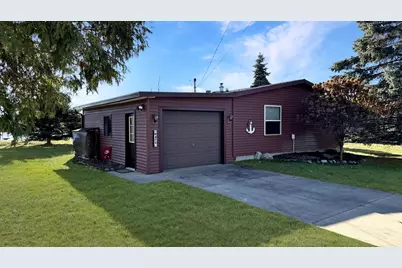 9372 Lakeview Drive, Cadillac, MI 49601 - Photo 3