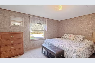 9372 Lakeview Drive, Cadillac, MI 49601 - Photo 23