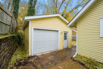 1120 W Maple  St, Kalamazoo, MI 49008 - Photo 21