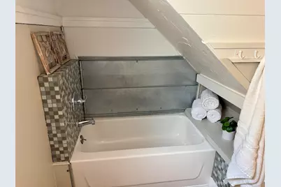 420 Robert Street, Ludington, MI 49431 - Photo 25