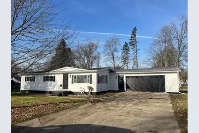 231 E Smith Street, Sheridan, MI 48884 - Photo 1