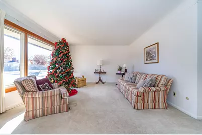 14483 Garden Street, Livonia, MI 48154 - Photo 9