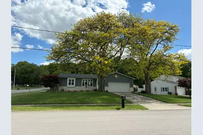 6908 Marshall Avenue SE, Grand Rapids, MI 49508 - Photo 3