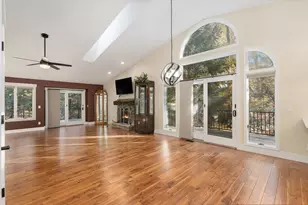 3670 Henry St, Norton Shores, MI 49441 - Photo 9