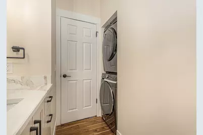 3670 Henry Street, Norton Shores, MI 49441 - Photo 21