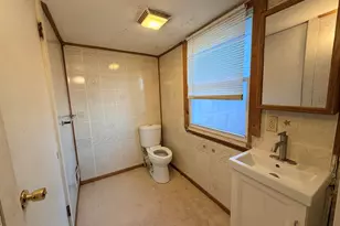 718 Harrison St, Kalamazoo, MI 49007 - Photo 9