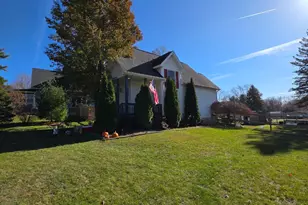 417 S Maple St, Webberville, MI 48892 - Photo 9