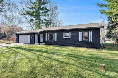 2027 Joan Avenue NE, Grand Rapids, MI 49505 - Photo 3