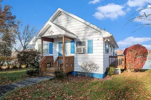 24998 Lakeshore Dr, Dowagiac, MI 49047 - Photo 1