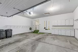 8040 Pepperwood Dr, Grand Blanc, MI 48439 - Photo 59