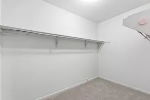 8040 Pepperwood Dr, Grand Blanc, MI 48439 - Photo 43