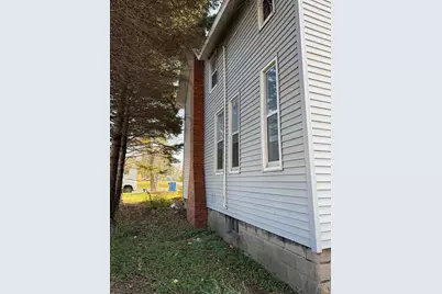 210 Washington Street, Manistee, MI 49660 - Photo 3