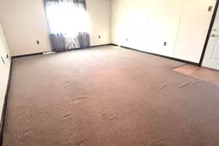 1626 Norton Ave, Benton Harbor, MI 49022 - Photo 9