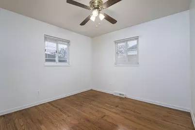 8261 Gerald Avenue, Warren, MI 48093 - Photo 9