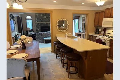 23700 Joy Street, Saint Clair Shores, MI 48082 - Photo 5