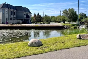 1630 Weymouth St, West Bloomfield, MI 48324 - Photo 25